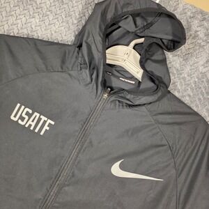 Nike Men's Windbreaker Jacket Medium Black USATF Track & Field Hooded